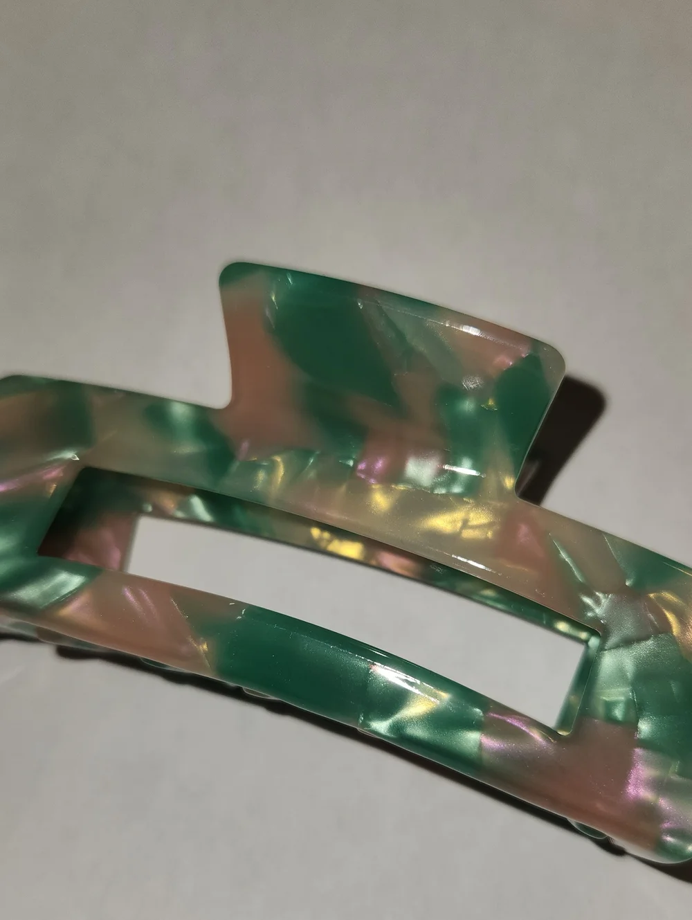 NWOT Acetate Hair Clip 4 inches